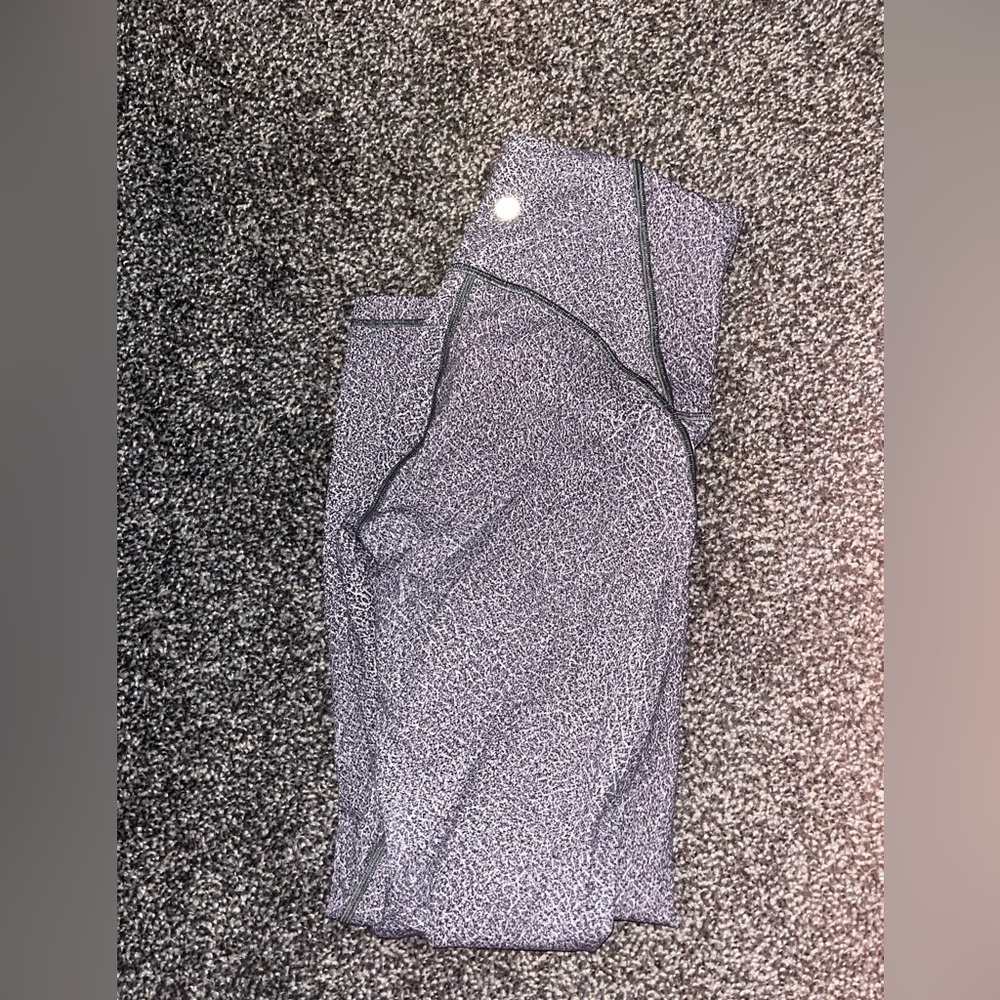 Like new lululemon leggings